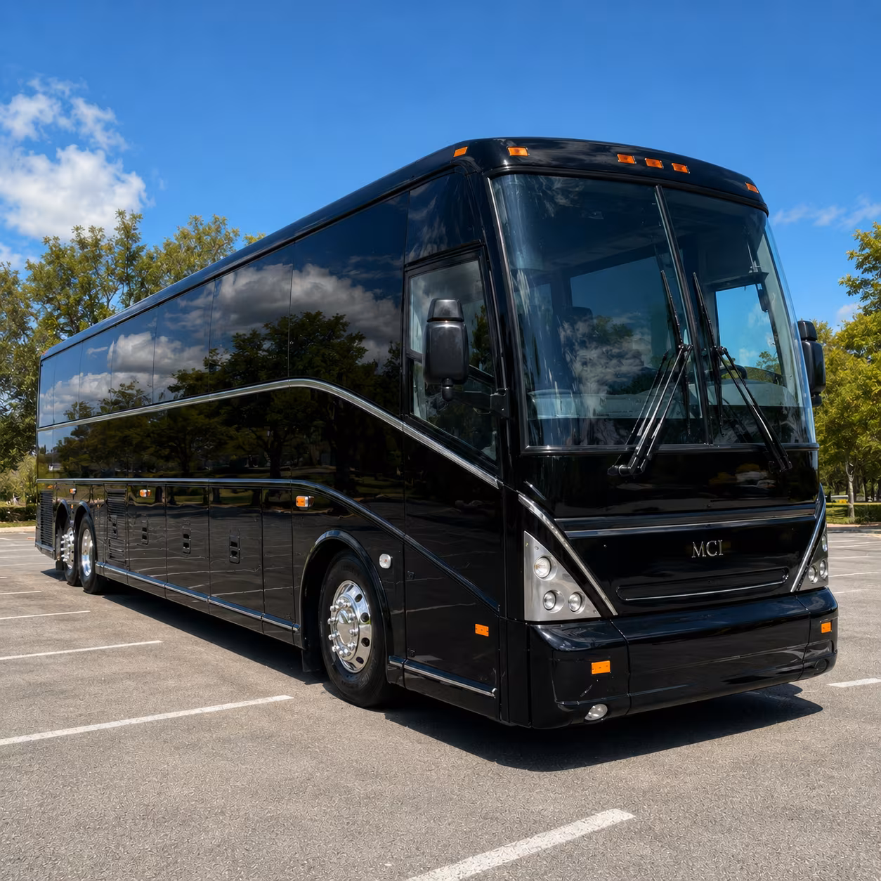 airport shuttle buses between norman and will rogers world airport