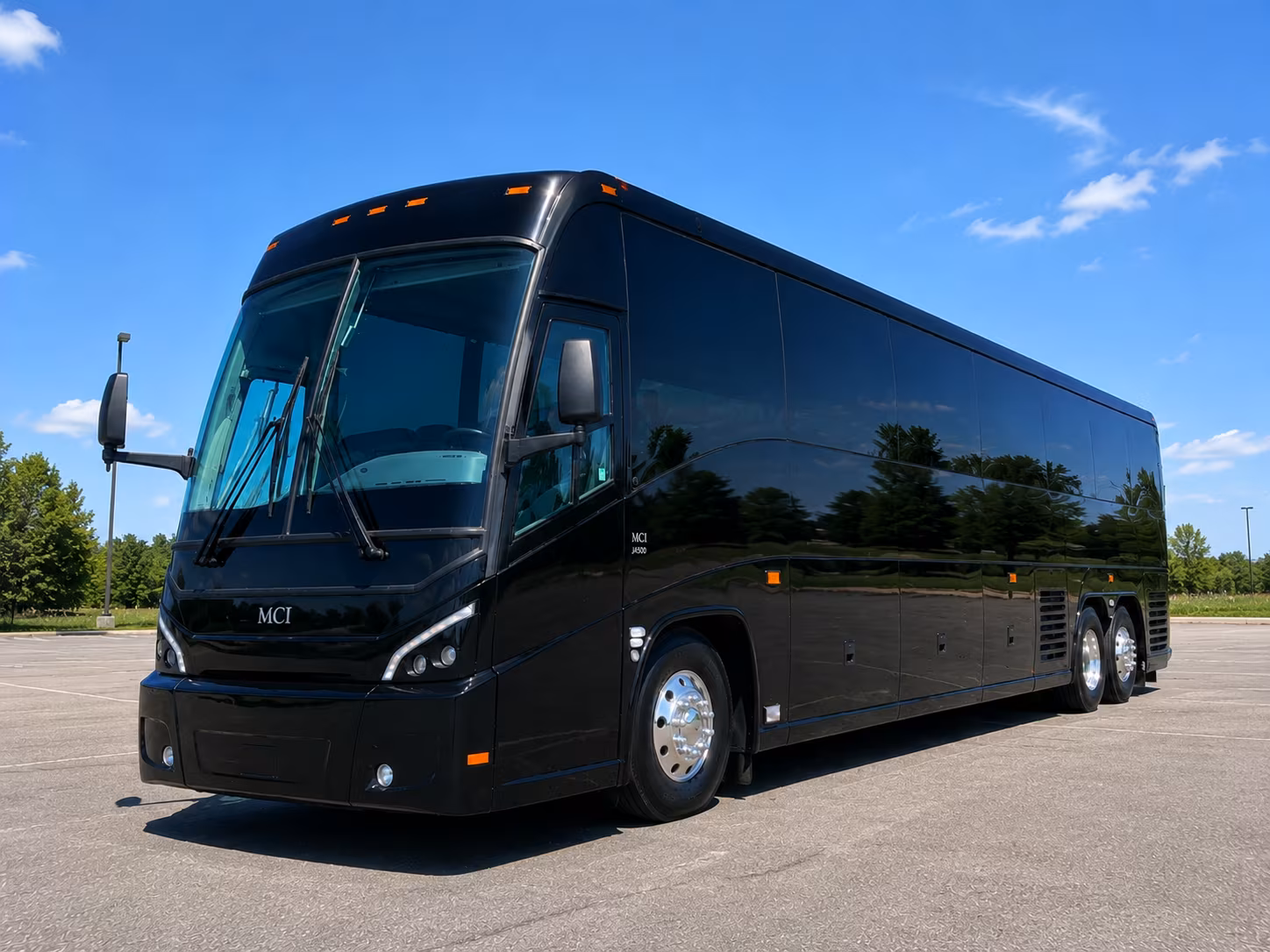 charter buses to gaylord family oklahoma memorial stadium sooners games