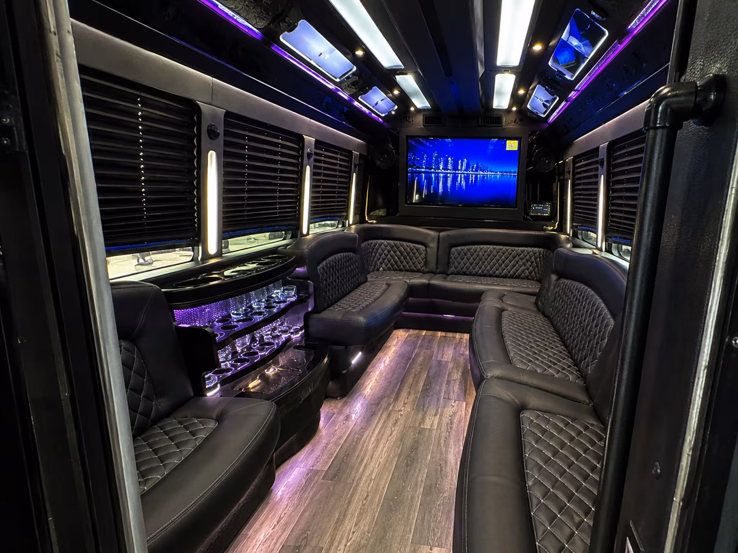 riverwind casino party bus rental